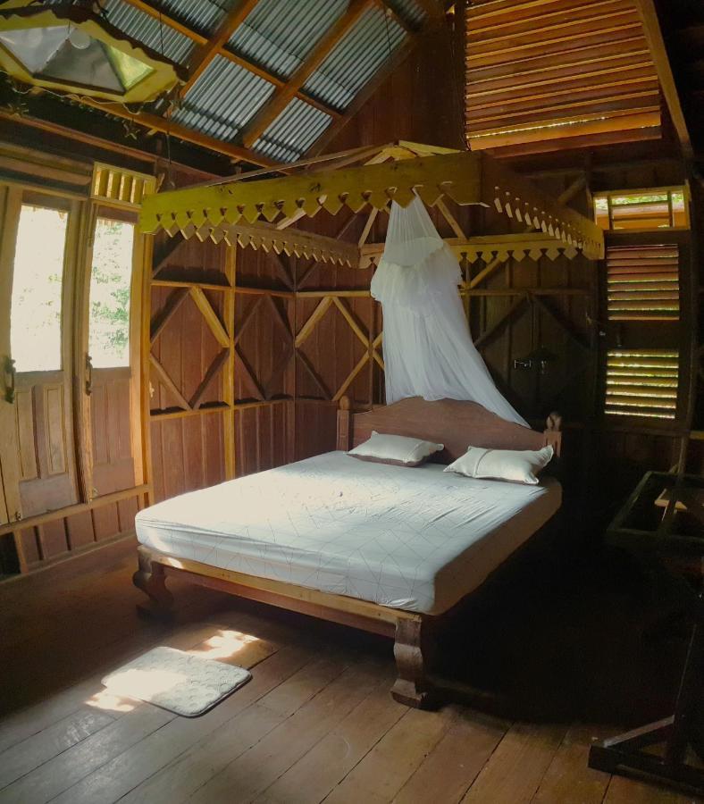 Happy Ria Homestay & Guesthouse บูกิตลาวัง ภายนอก รูปภาพ